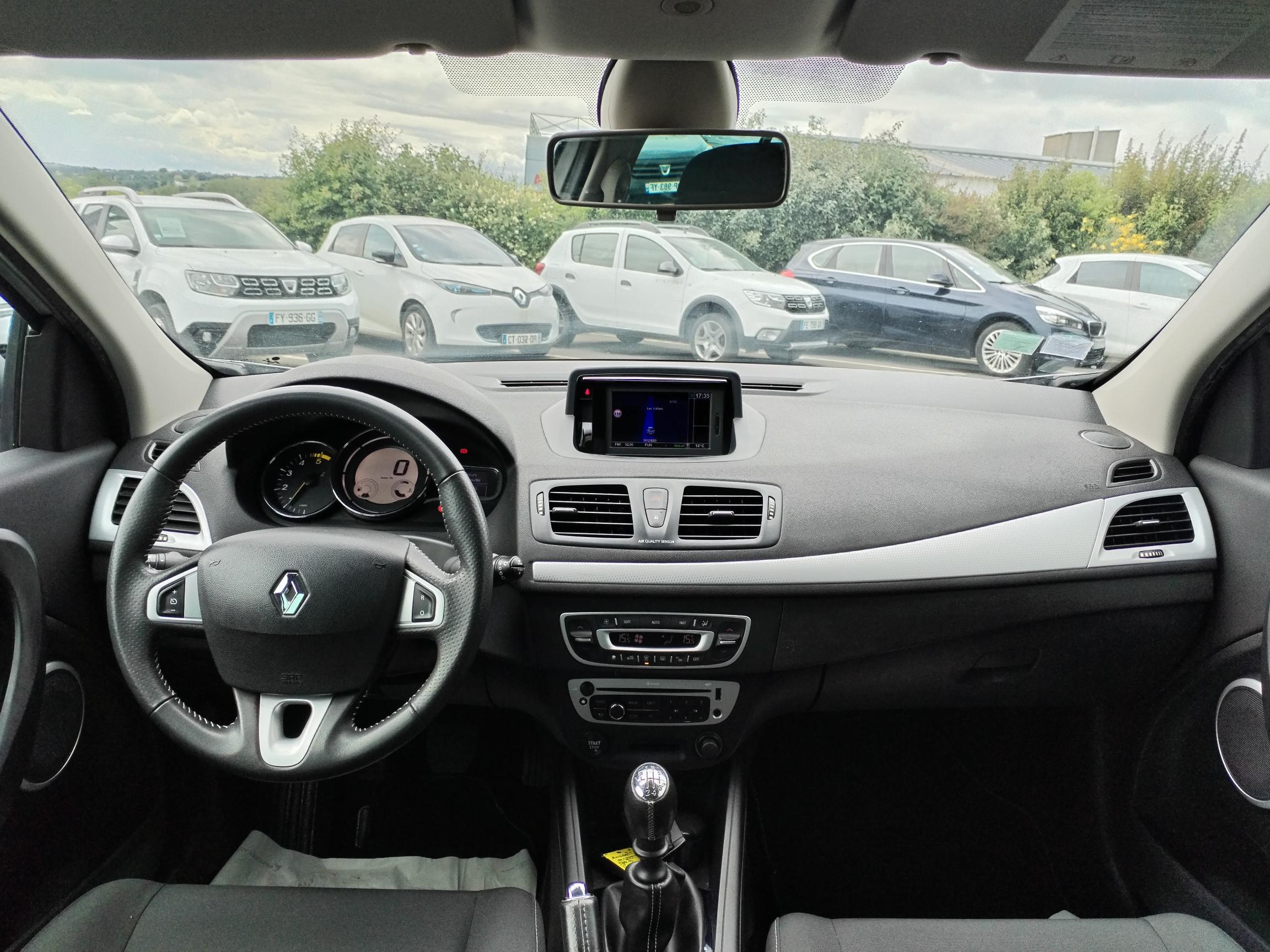 RENAULT  MEGANE III               